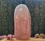 Bloc à poser en quartz rose 900gr